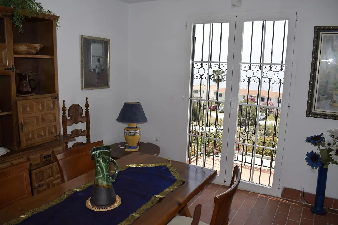 بيت للعطل فيلا نيرخافي C/ Abetos 12 Urb. Algarrobo